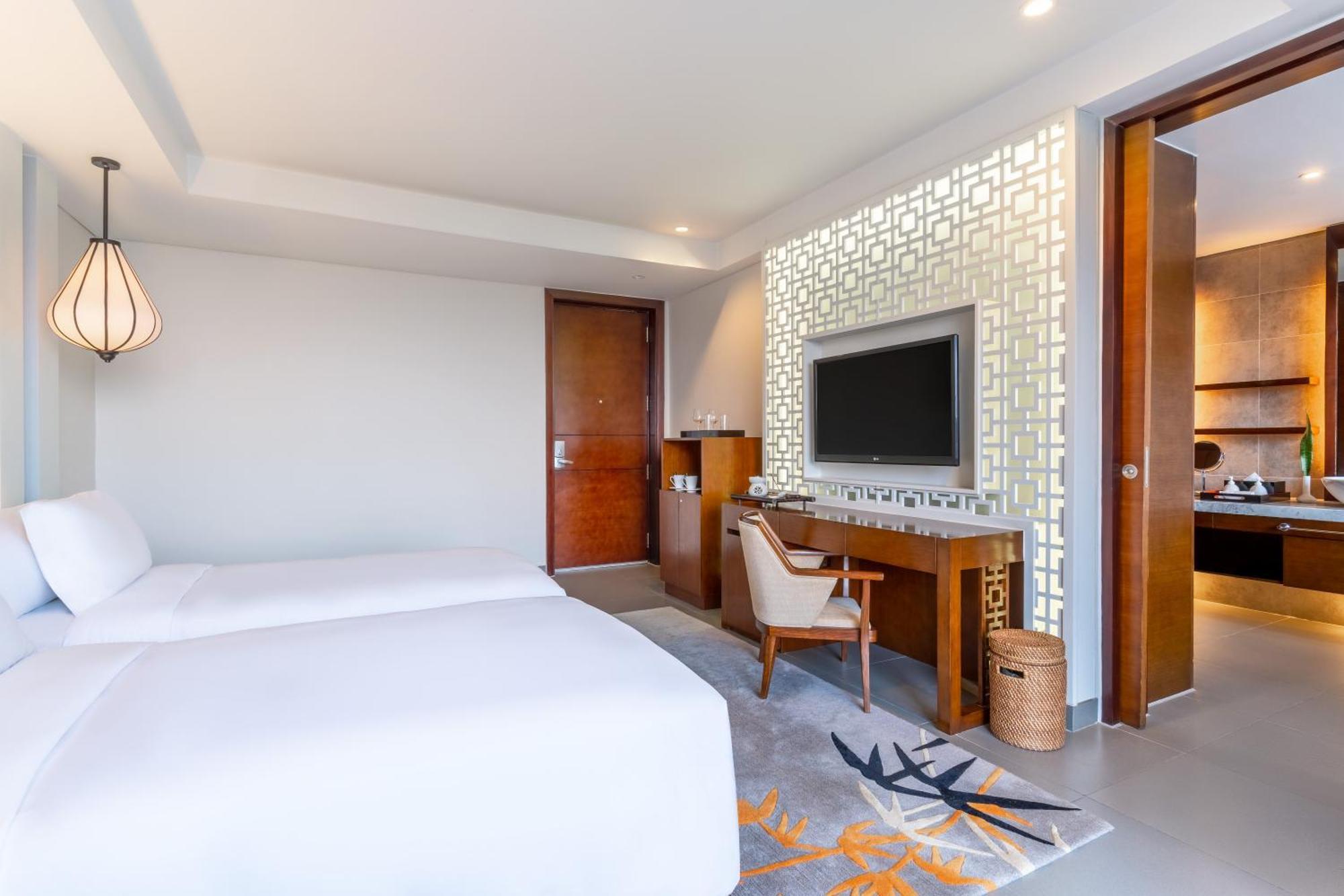 Hotel Angsana Lang Co Extérieur photo